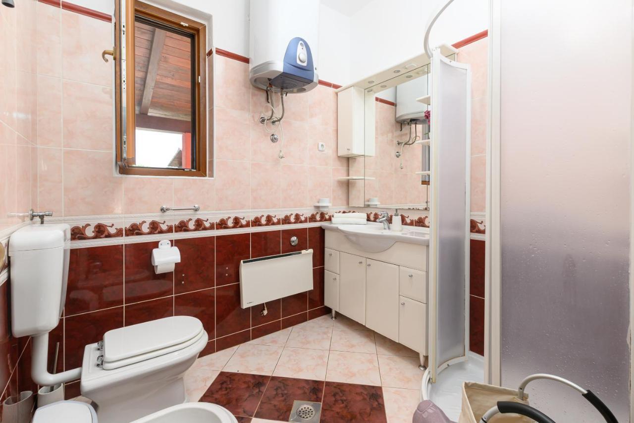 Villa Carla With Private Pool & Kids Playground - Pet Friendly Mutvoran 외부 사진